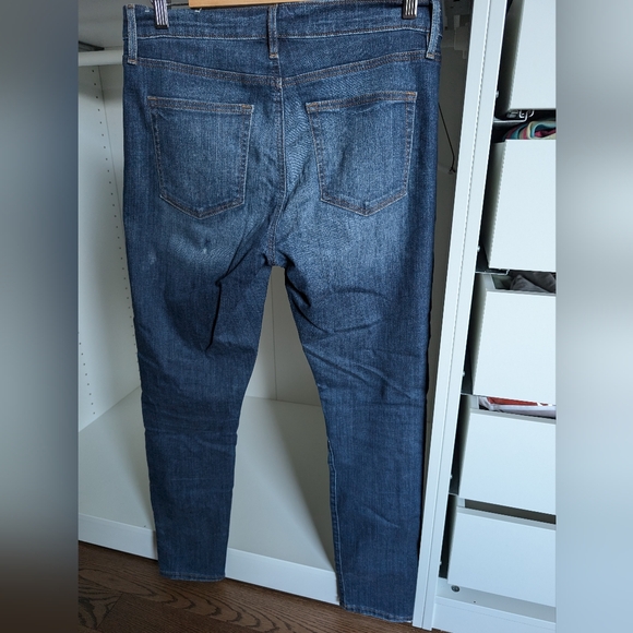 Loft modern skinny destressed jeans size 8 - Picture 4 of 4